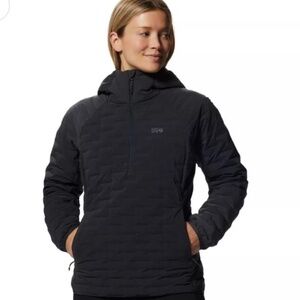 NWT Mountain Hardware stretch down half zip jacket